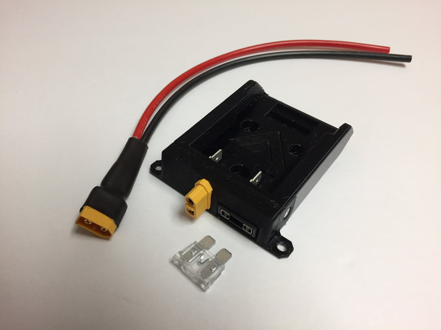 XT60 adapter with integrated fuse adapter for Dewalt 20V MAX or Hercules battery