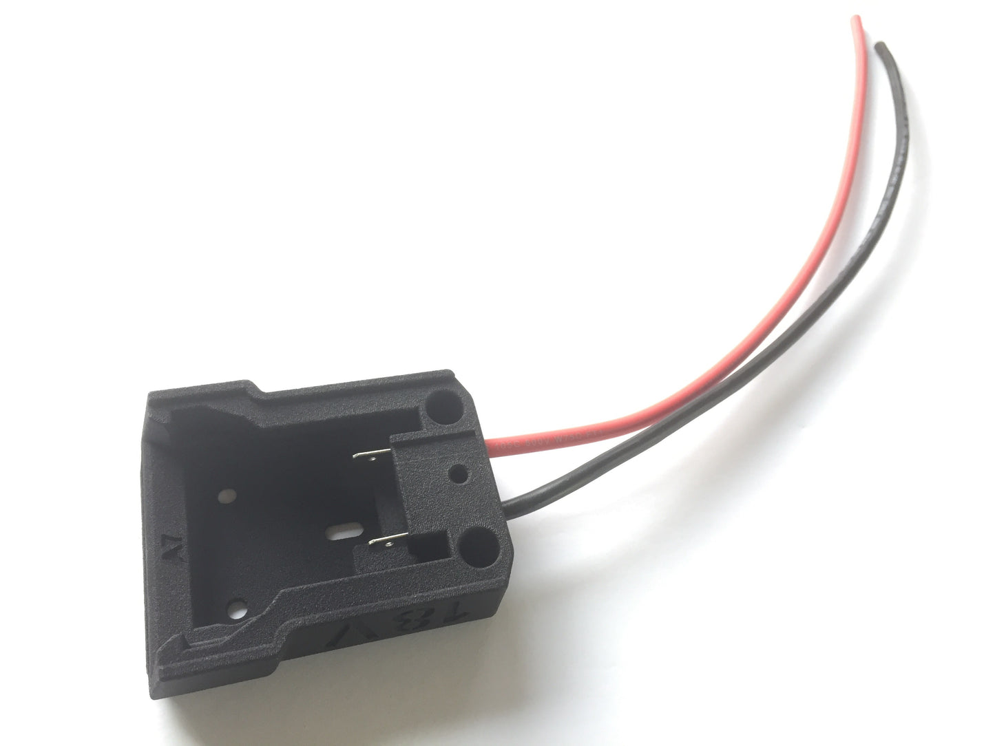Industrial adapter for Milwaukee 18V battery